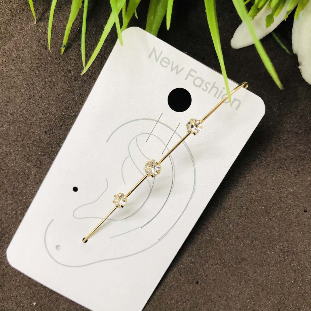 LARQ JEWELS Elegant and Stylish gold plated Earcuff