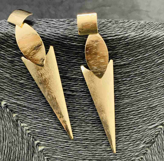 LARQ JEWELS Fashion Gold Plated Metal Stylish Fancy Party Wear Earrings For Women