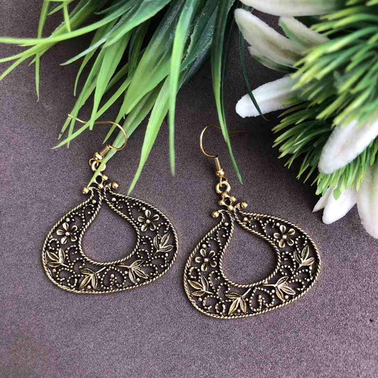 LARQ JEWELS Non Precious Brass Hollow Gold Tone Plated Earring