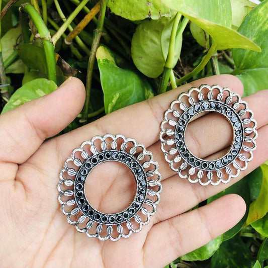 LARQ JEWELS Black circular studs silver plated earrings