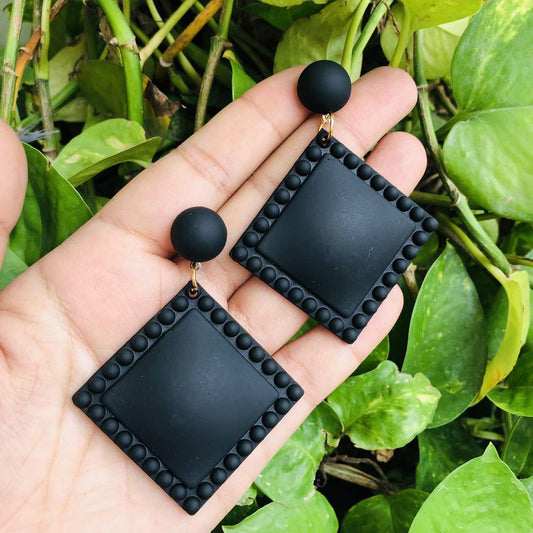 LARQ JEWELS Acrylic Design Handmade Beautiful stylish pop earring black