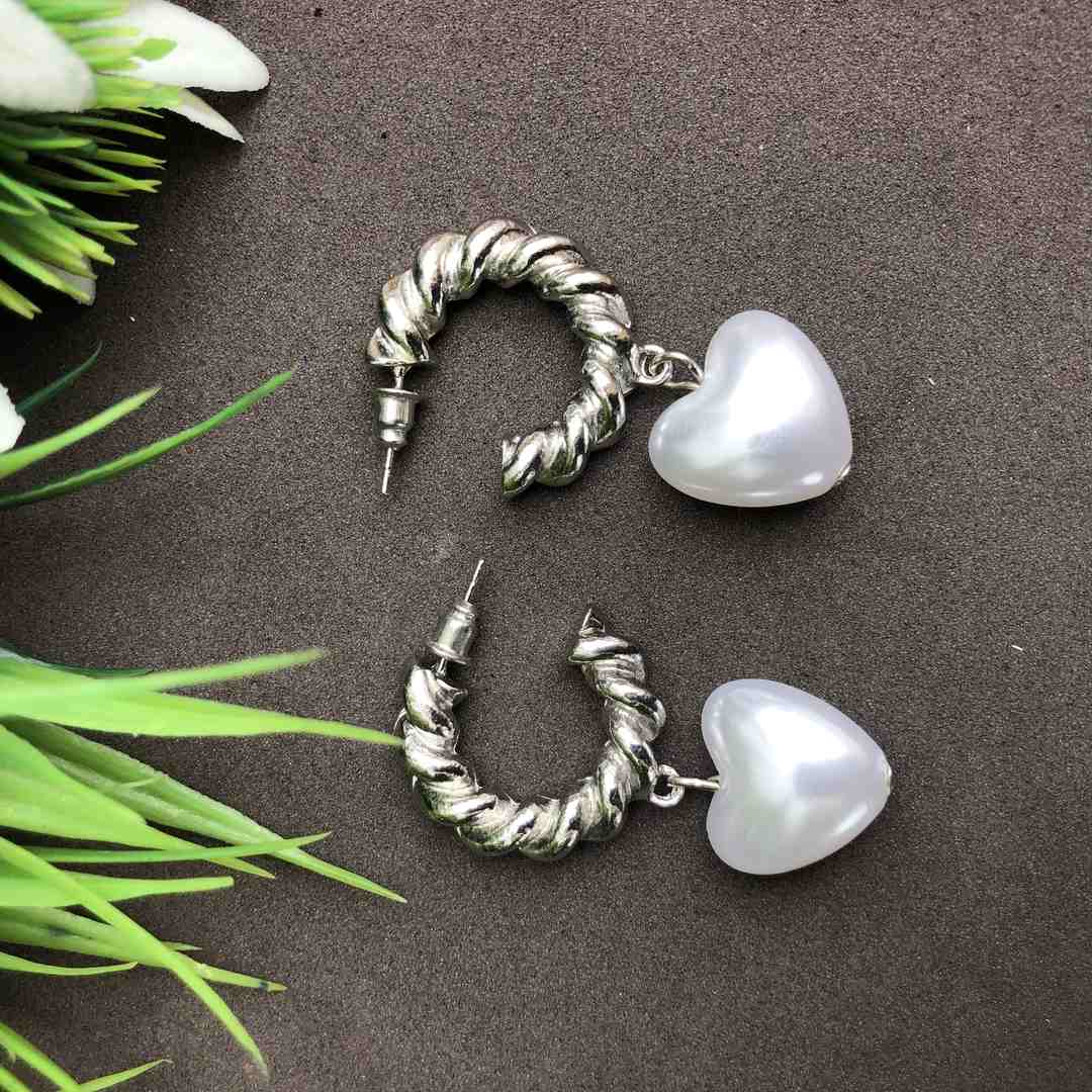 LARQ JEWELS Crystal Pearl Silver Plated heart shape Korean Earring