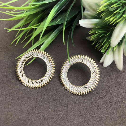 LARQ JEWELS White LIGHTWEIGHT CIRCULAR STUD EARRINGS