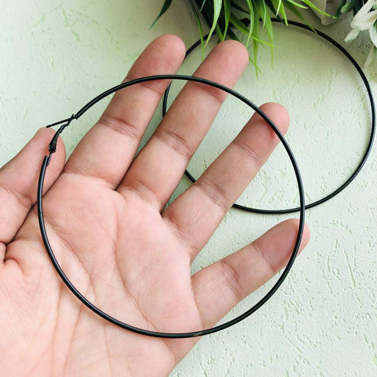 LARQ JEWELS Trendy big colourful hoop earring black