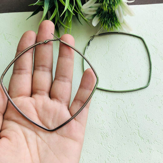 LARQ JEWELS Western Stainless Steel Square Shape Earrings black