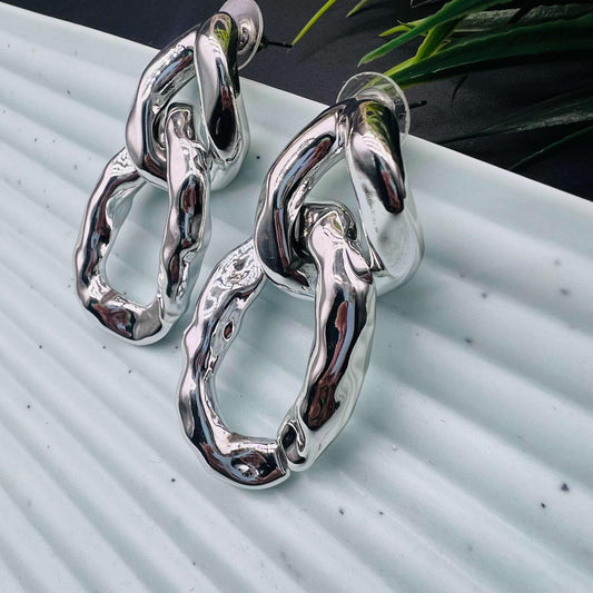 Interlinked Silver Drop Weightless Earrings