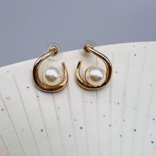 Celestial Dewdrop Minimal Korean Earrings