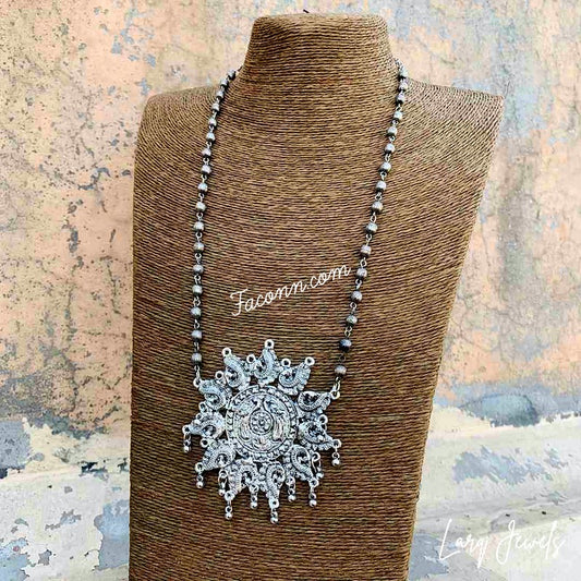 LARQ JEWELS Big Medallion Oxidized Silver Necklace