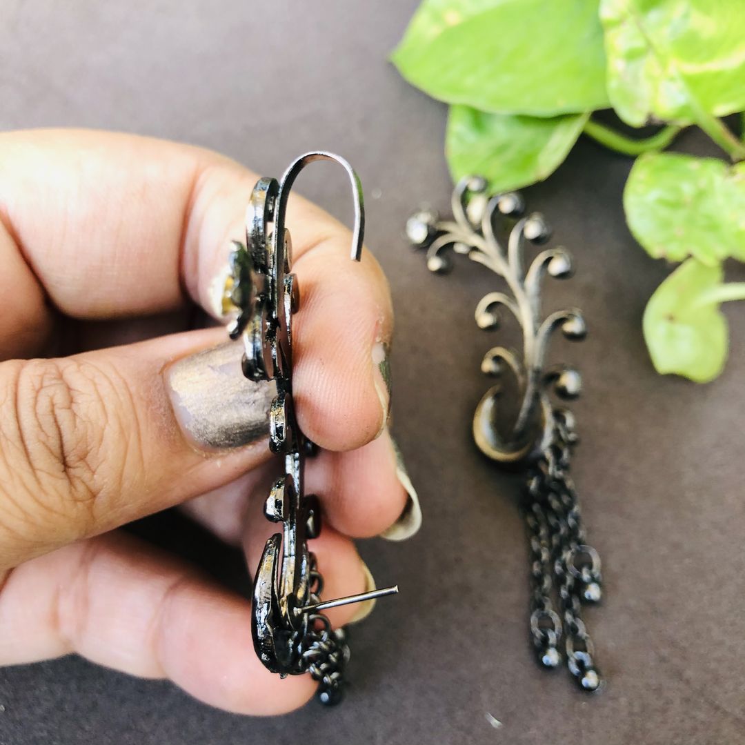 LARQ JEWELS Antique Oxidised Silver-Toned Floral Pattern Trendy Clip-On Ear Cuff For Women And Girls-black