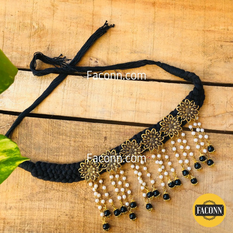 LARQ JEWELS Fabric Kundan Black with golden flowers Necklace