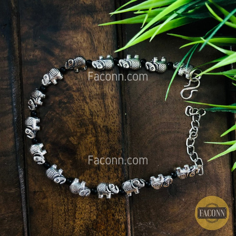 LARQ JEWELS GERMAN Silver Ethnic Anklet Elephant Design For Women (1 Piece)