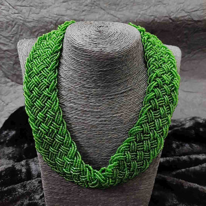 LARQ JEWELS THE BEAUTEOUS BRAIDED CRISS-CROSS BEADED NECKLACE- green