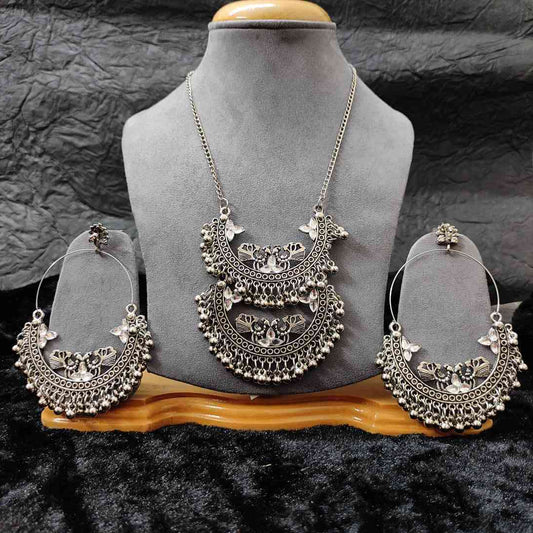 LARQ JEWELS Afghani Chandbali Pendant Necklace Set