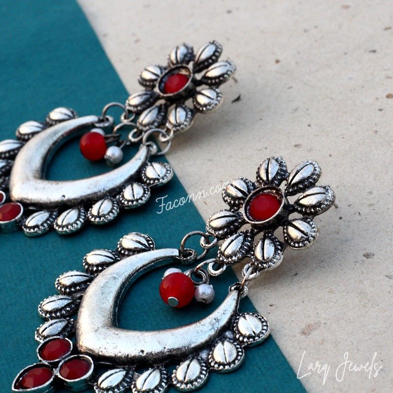Larq Jewels Silver Oxidized Earrings With Red Stones