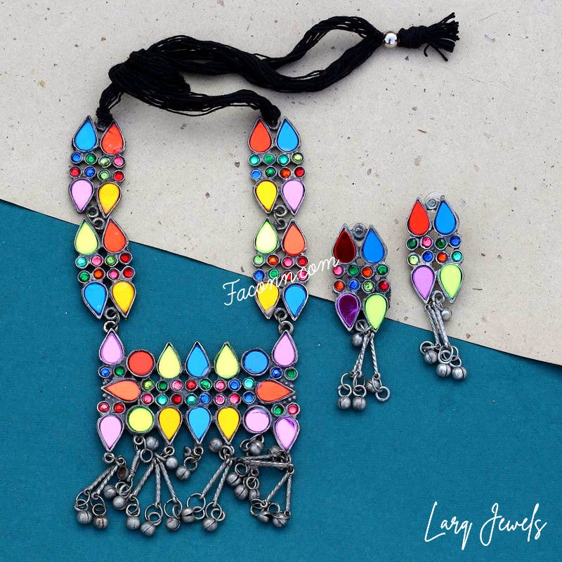 LARQ JEWELS Pink Brass Silver-Plated Afghan Tribal Oxidized Necklace
