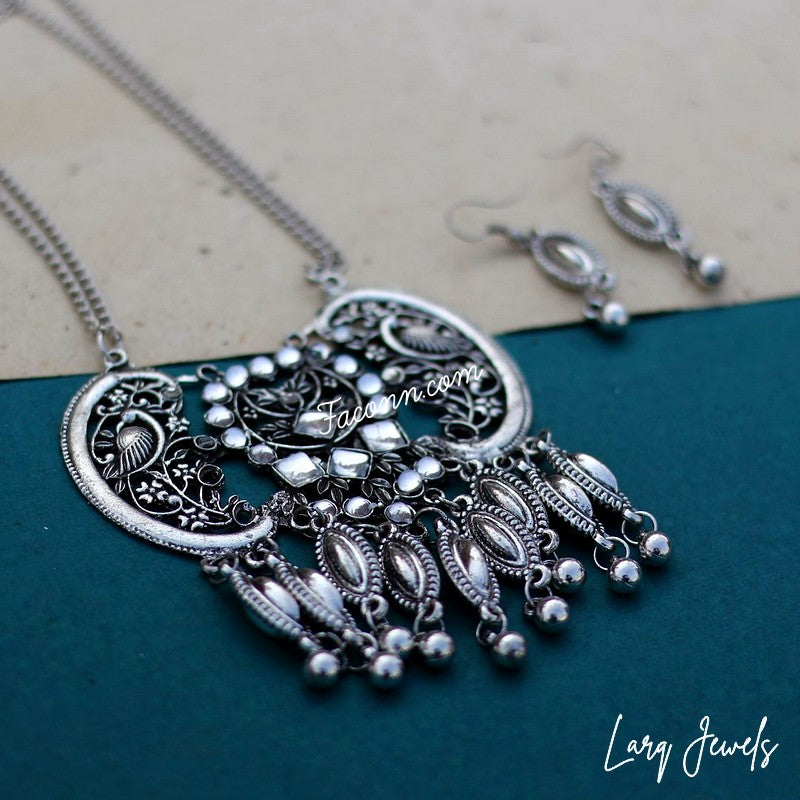 LARQ JEWELS Afghani Style Silver Oxidized Necklace