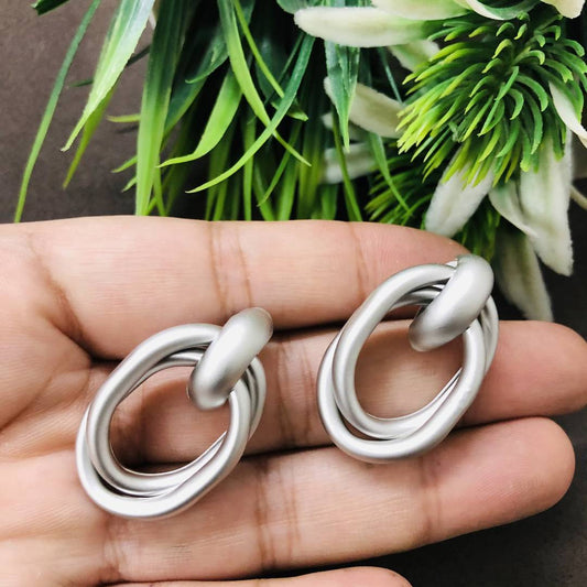 LARQ JEWELS Mini Western Knot Silver Stud Elegant Earrings