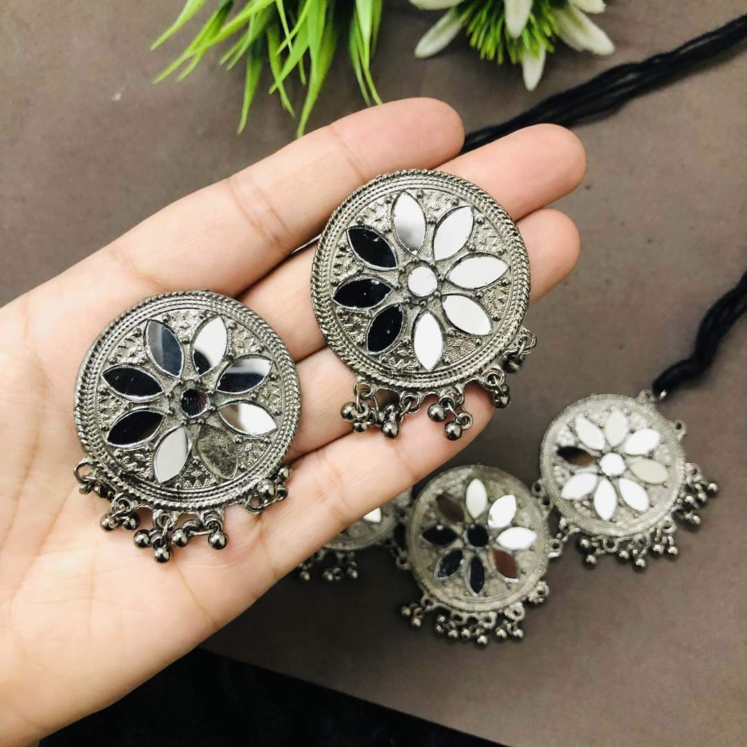 LARQ JEWELS Afghani Oxidised Silver Black Polish Mirror Necklace