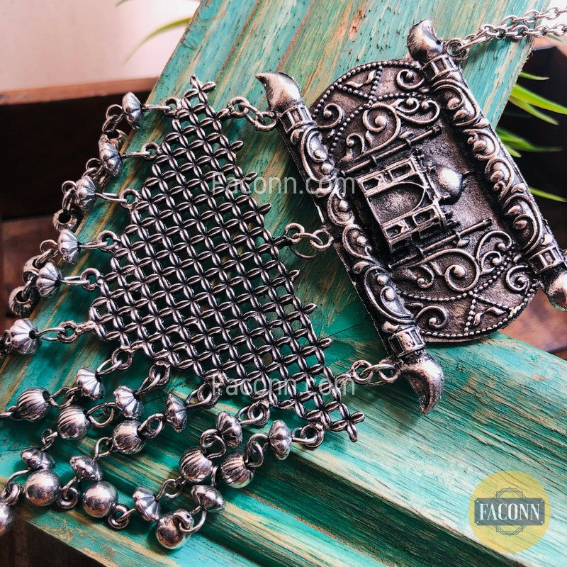 LARQ JEWELS Taj Mahal  Silver Oxidised Long Necklace