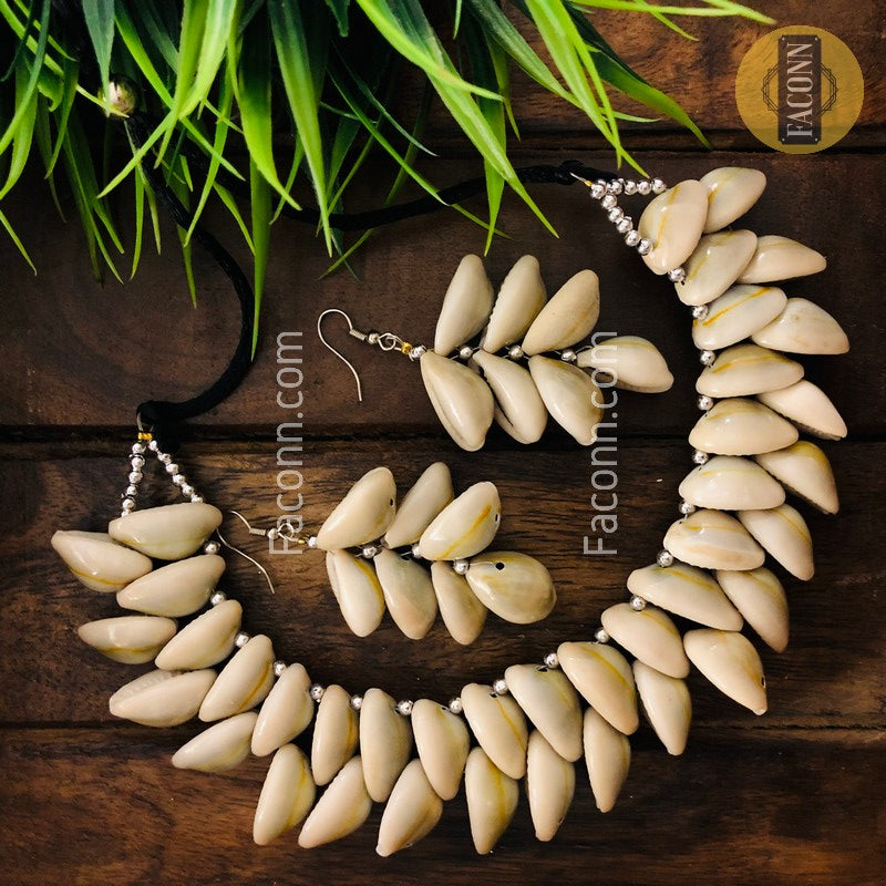 LARQ JEWELS Afghani  Shell Beads Silver Choker with Earrings