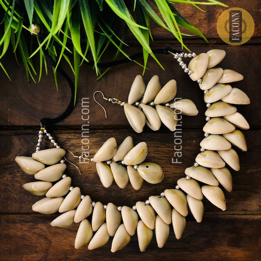 LARQ JEWELS Afghani  Shell Beads Silver Choker with Earrings