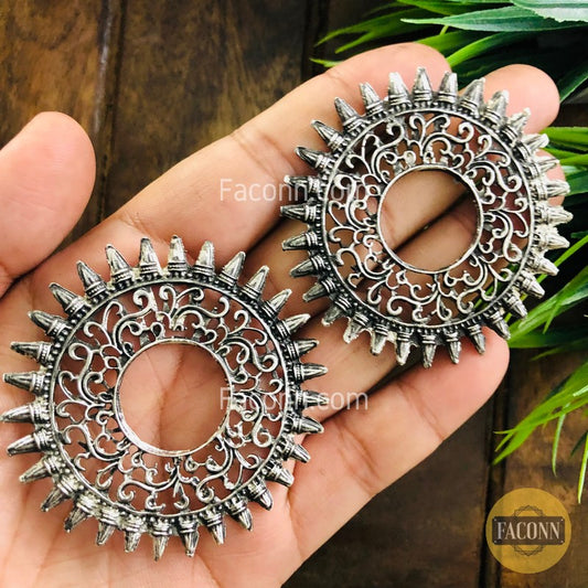 LARQ JEWELS Oxidized Silver Fancy Stud Earrings