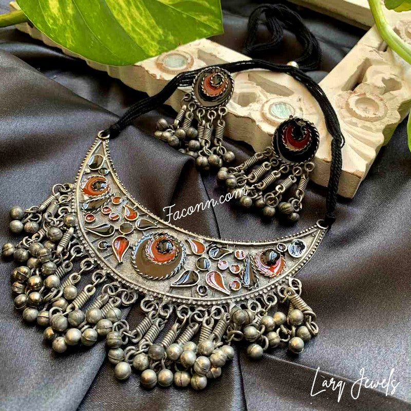 LARQ JEWELS German Silver Meenawork Enamel Work Choker Necklace