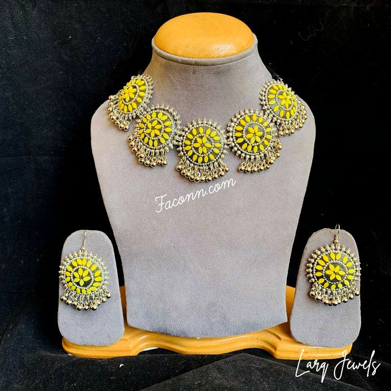 LARQ JEWELS Ethnic Silver Oxidized Studded Choker Necklace Set-YELLOW