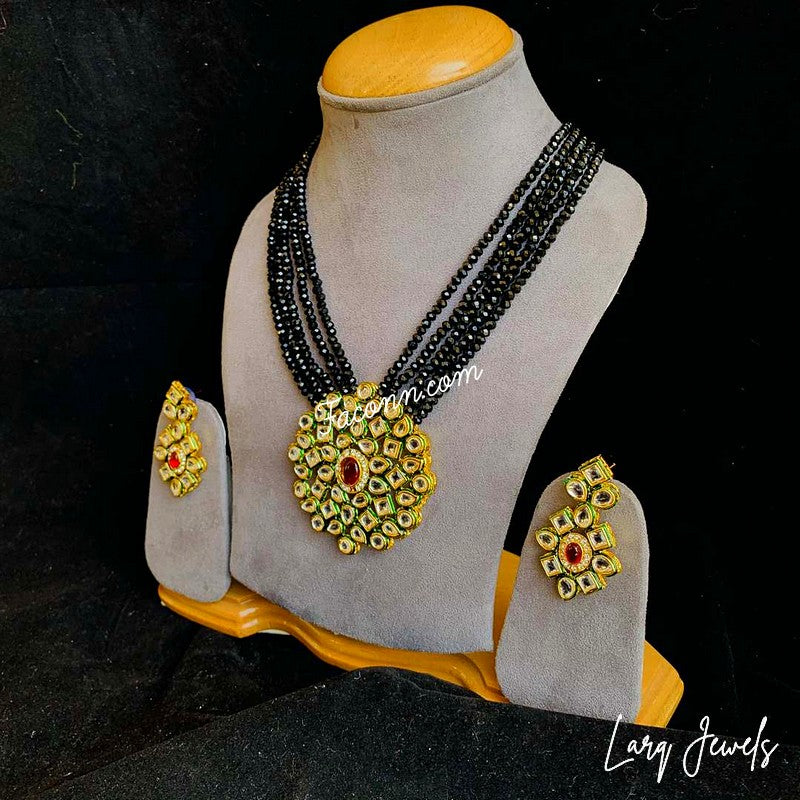 LARQ JEWELS Crystal Beads Ethnic Kundan Necklace And Earring Set For Women-BLACK