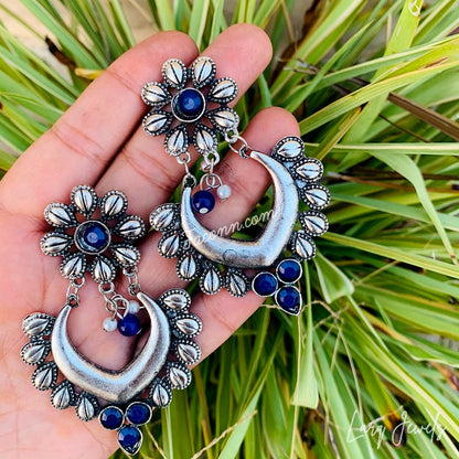 Larq Jewels Silver Oxidized Earrings With Blue Stones