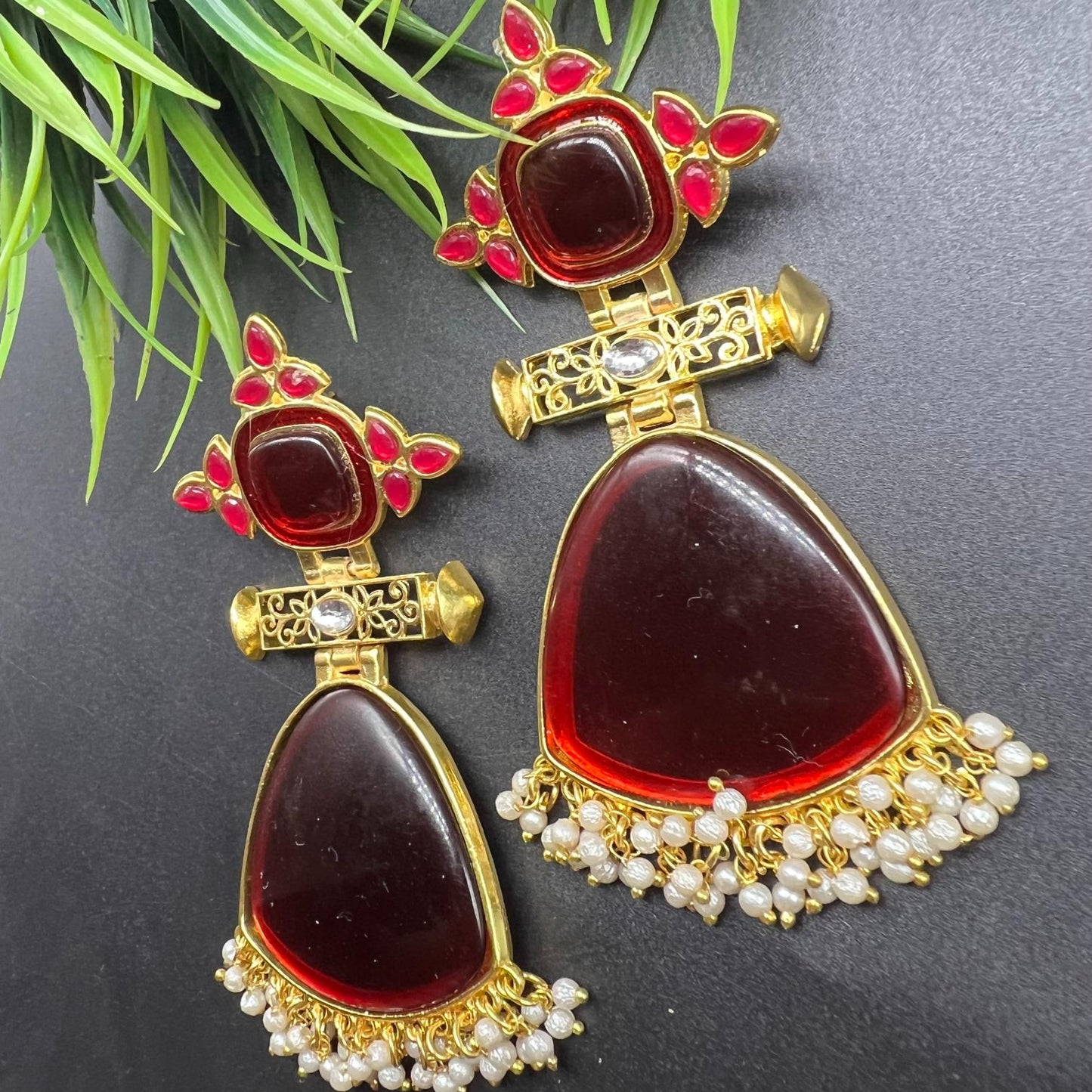 Gold Shell Stone Earring With Kundan Red