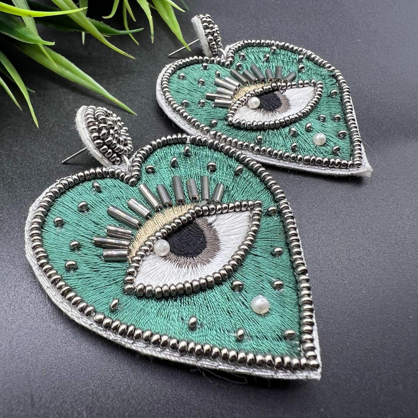 Handmade Beaded Eye Heart Shape Green Earring