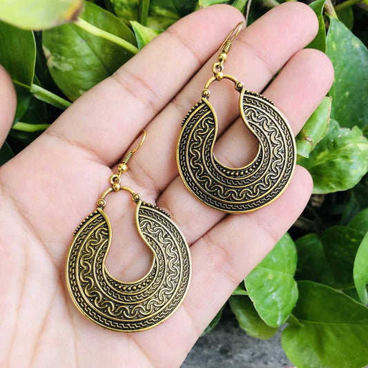 LARQ JEWELS Gold Tone Brass hollow designer earring