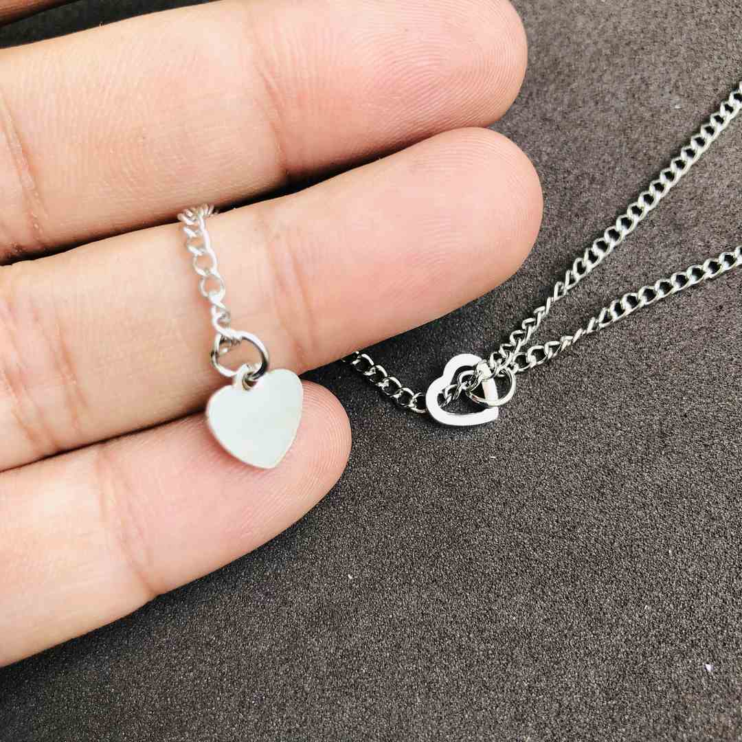 LARQ JEWELS Sleek silver metal dual heart long stylish western chain necklace