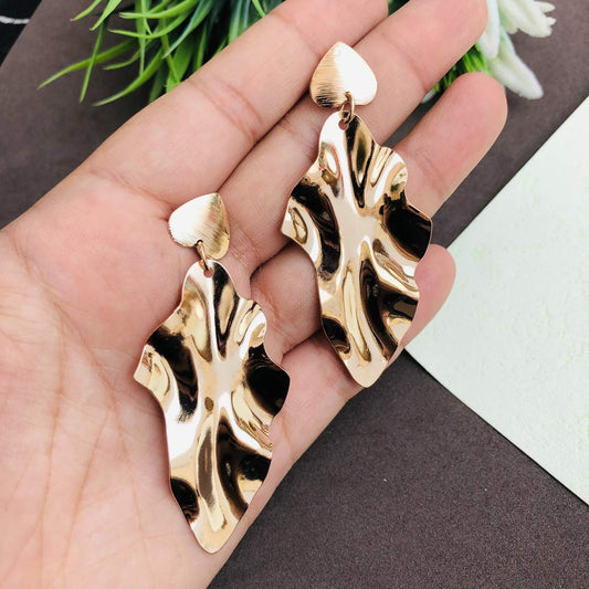 LARQ JEWELS Sheet metal leaf western elegant party drop earrings
