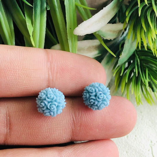 LARQ JEWELS Blue quirky small stud western earring
