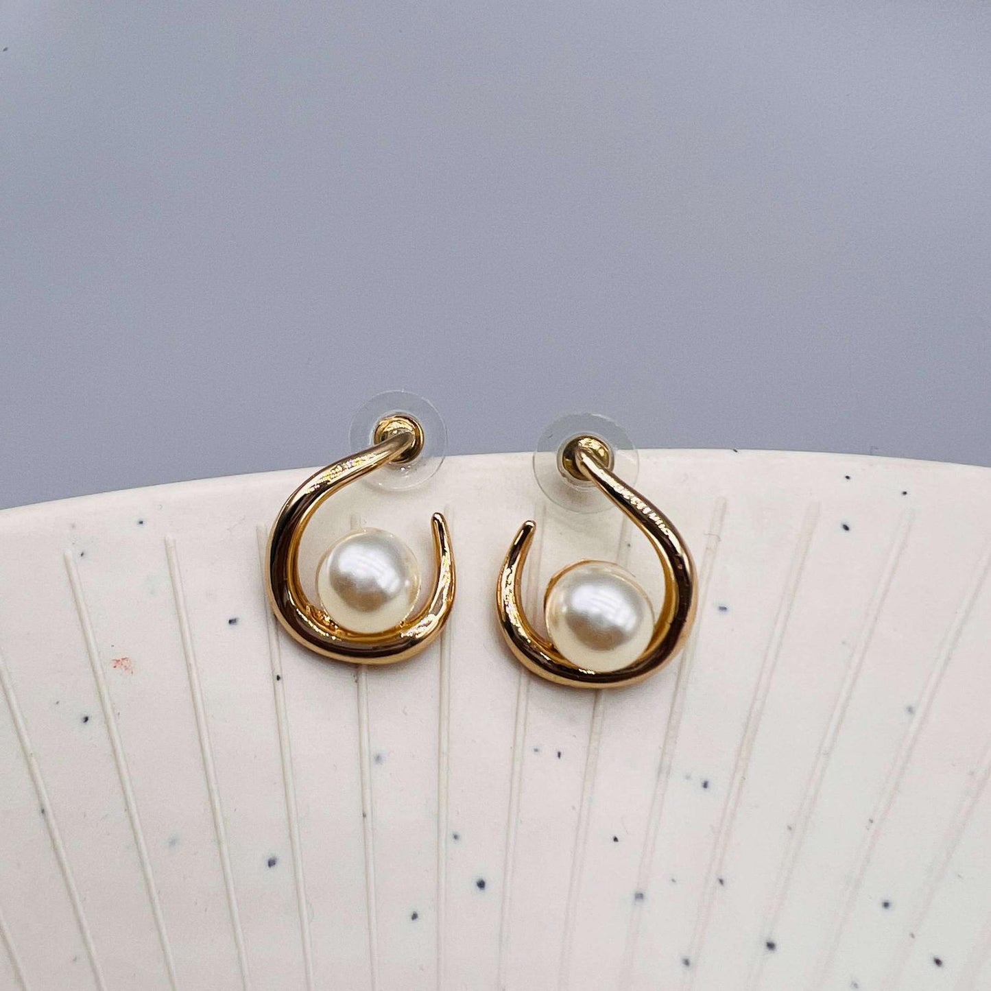 Celestial Dewdrop Minimal Korean Earrings