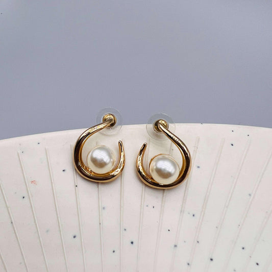 Celestial Dewdrop Minimal Korean Earrings
