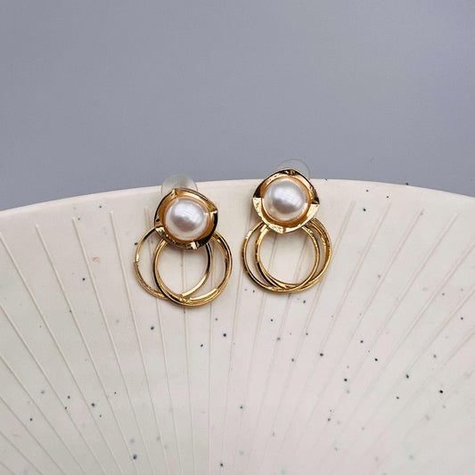 Starlight Pearl Swirl Korean Gold Earrings