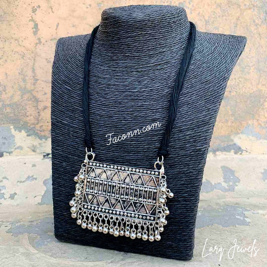 LARQ JEWELS Afghani Style Oxidized Square Pendant Necklace