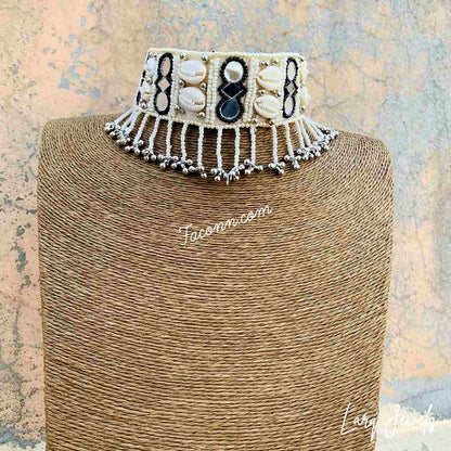 LARQ JEWELS White Mirror Hand Crafted Fabric Choker Set