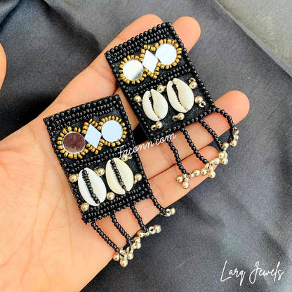 LARQ JEWELS Black Mirror Hand Crafted Fabric Choker Set