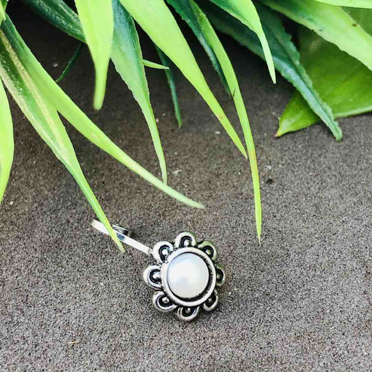 LARQ JEWELS Beautiful Traditional Designs Silver Oxidized Finishing Nosepin