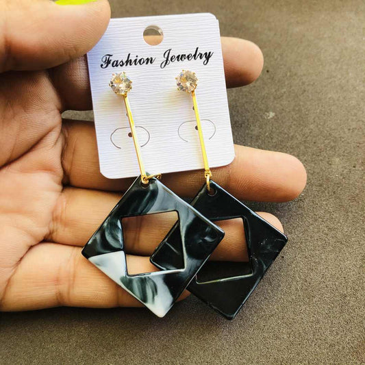 LARQ JEWELS Western Gold Chain Stone Stud Square end Marble Print Earring For women- Black