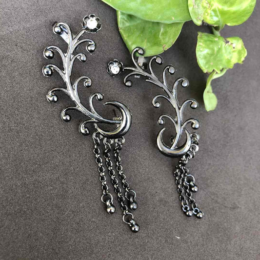 LARQ JEWELS Antique Oxidised Silver-Toned Floral Pattern Trendy Clip-On Ear Cuff For Women And Girls-black