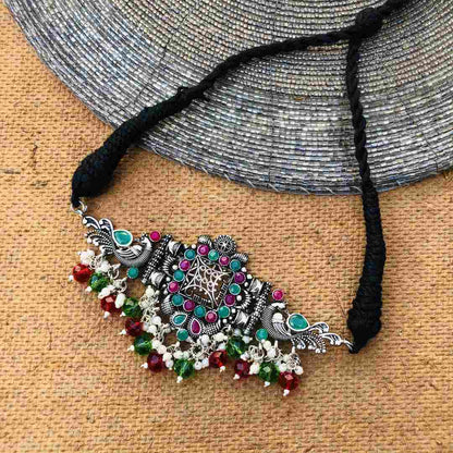 LARQ JEWELS CRYSTAL STONES STUDDED CONTEMPORARY NECKLACE