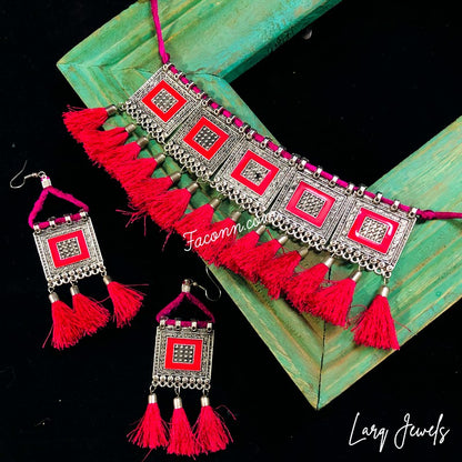 LARQ JEWELS Oxidized Multi Thread Choker Necklace- Pink