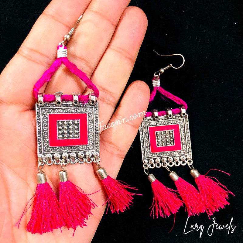 LARQ JEWELS Oxidized Multi Thread Choker Necklace- Pink