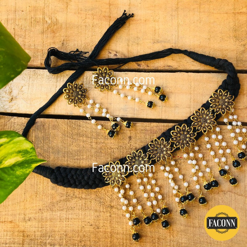 LARQ JEWELS Fabric Kundan Black with golden flowers Necklace