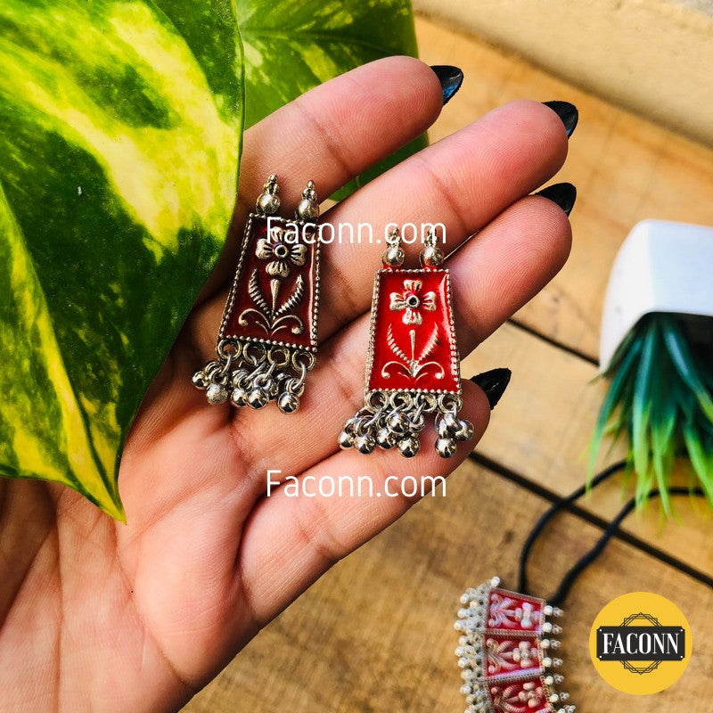 LARQ JEWELS Red Oxidized Traditional Choker Necklace Set